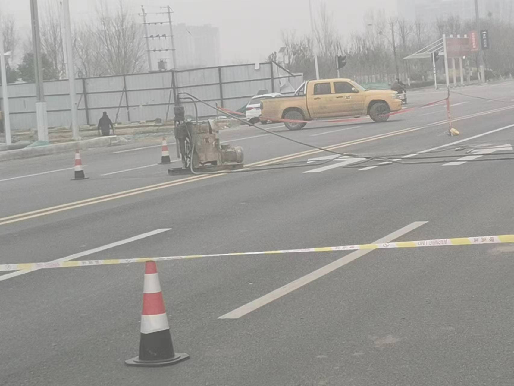 新干公路路基沉陷注浆